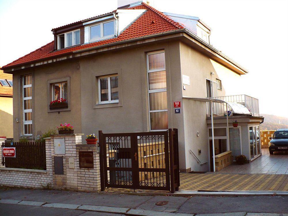 Pensionat Nika 3*